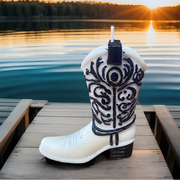 Cowboy Boot Scented and Painted Candle listing is for 2 candles - Picture 6 of 7